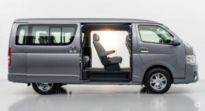 ハイエース4 新型ハイエース画像でデザインを確認