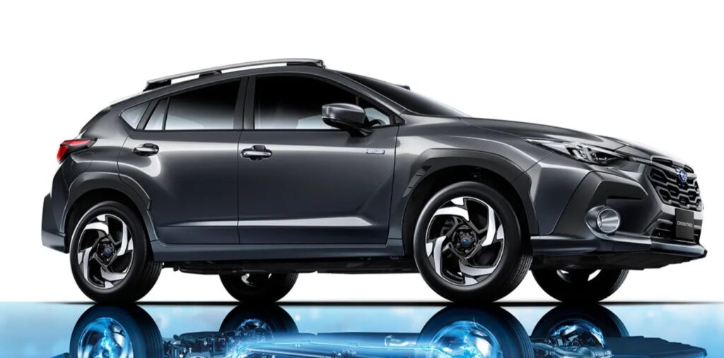 クロストレック ストロングハイブリッドの評価と価格を徹底解説