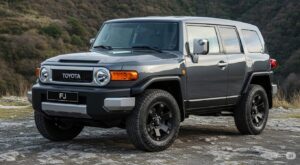 トヨタFJクルーザー8 トヨタFJクルーザー新型ランドクルーザーFJのデザイン特徴