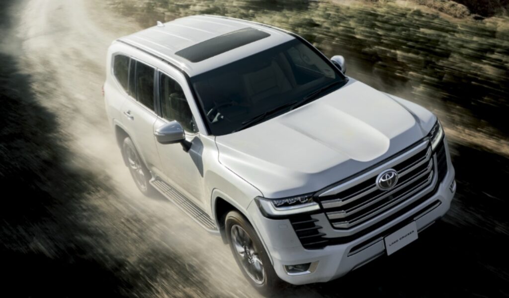 ランクル300中古価格は下落？賢い選び方と注意点