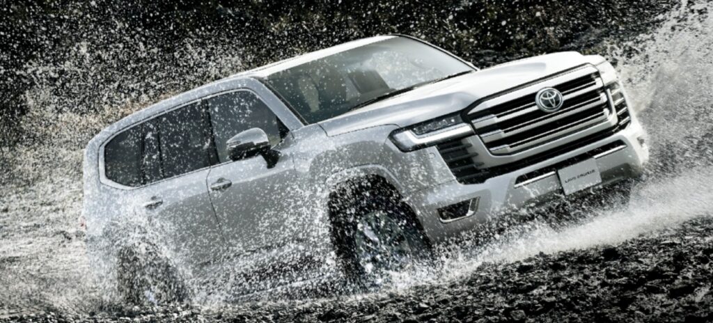 【2025年】ランクル300受注再開の最新情報と購入ガイド