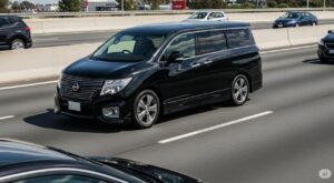 日産 エルグランドプロパイロット2.0など先進の高級装備