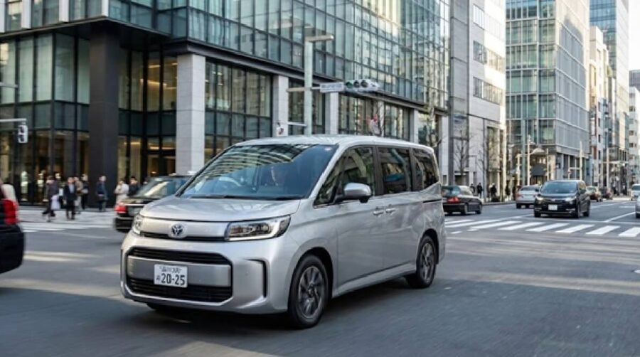 トヨタ新型SUVのスライドドア車は出る？発売予想と代替案を解説