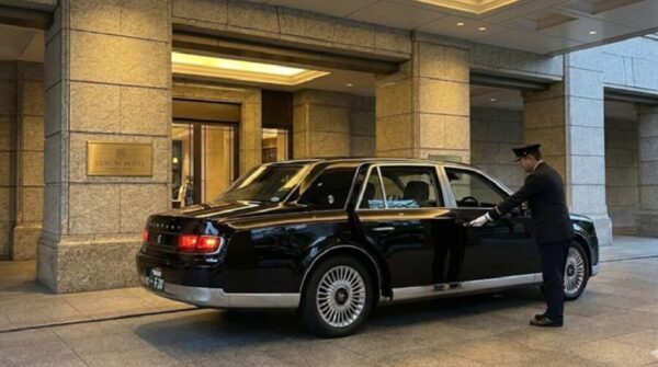 センチュリーSUVのスライドドア仕様はGRMNか